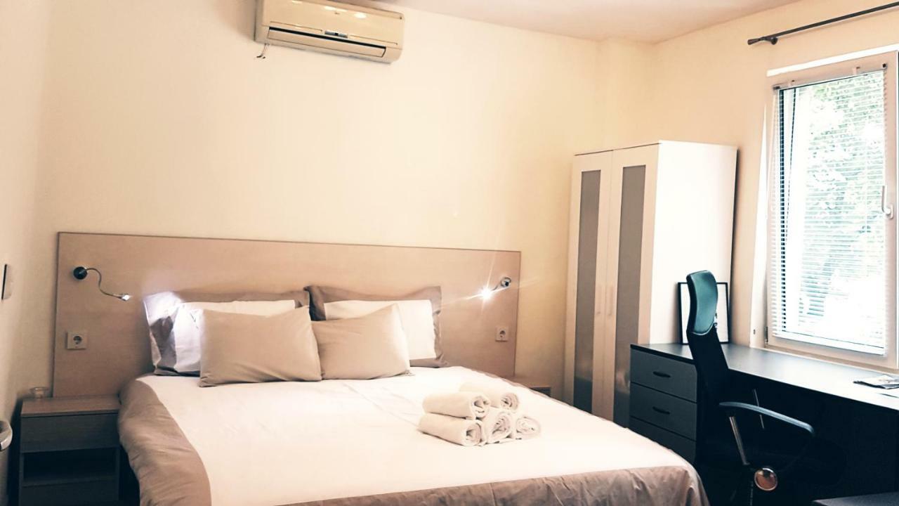 Malavi Top Center Studio Ruse! Comfort&Clean! Exterior foto